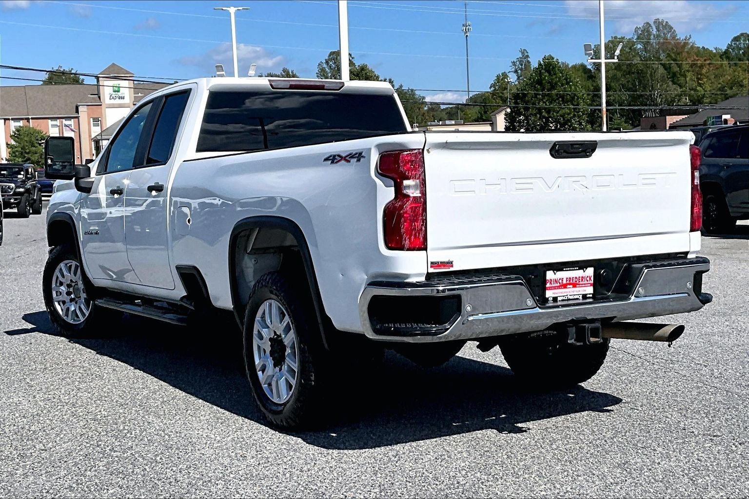 Used 2020 Chevrolet Silverado 2500 W/T w/ WT Safety Package AWD/4WD image 9