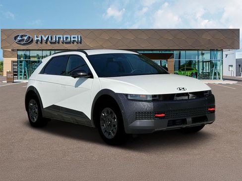 New 2025 Hyundai Ioniq 5 XRT image 11