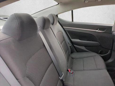 Used 2019 Hyundai Elantra SEL w/ Cargo Package image 16