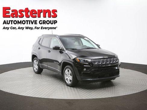 Used 2022 Jeep Compass Latitude w/ Sun and Sound Group image 47
