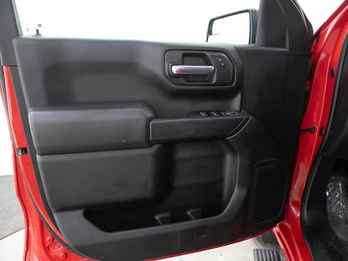 Used 2023 Chevrolet Silverado 1500 Custom AWD/4WD image 21