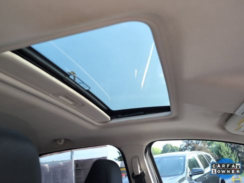 Used 2022 Ford EcoSport SE image 45