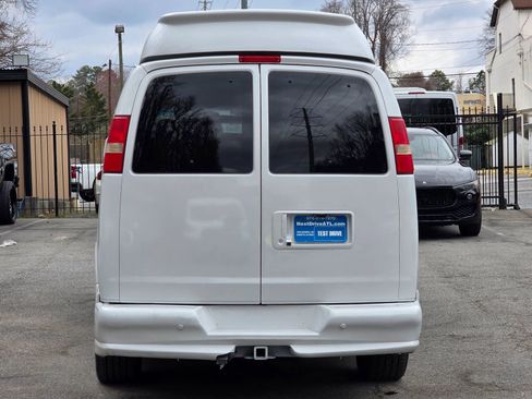 Used 2013 GMC Savana 2500 Extended w/ Power Package image 7