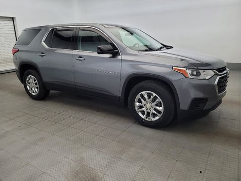 Used 2020 Chevrolet Traverse LS image 11