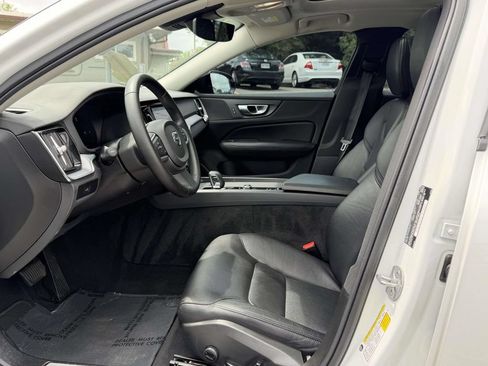 Used 2024 Volvo S60 B5 Core FWD image 16