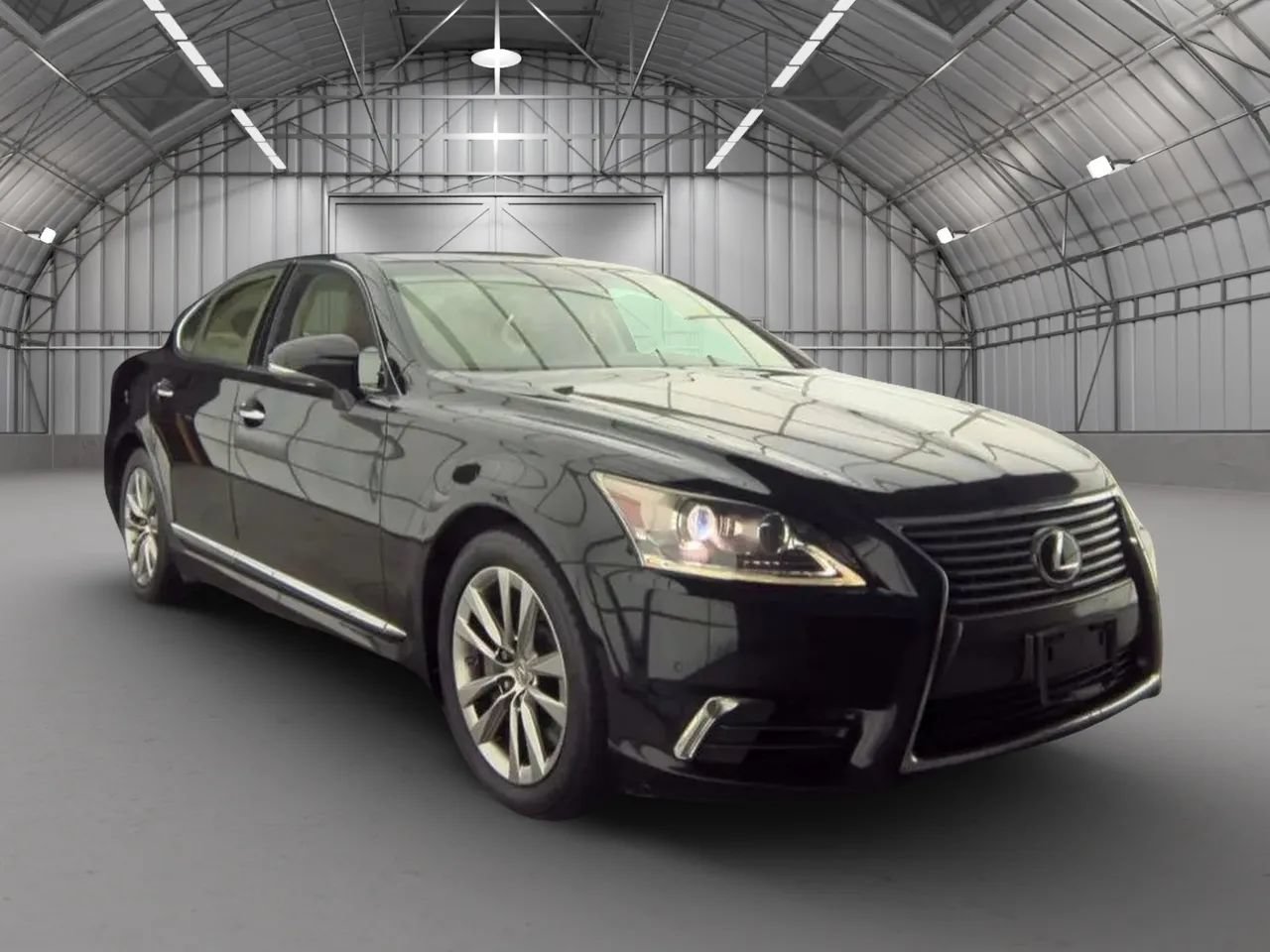 Used 2014 Lexus LS 460 AWD w/ Comfort Package image 5