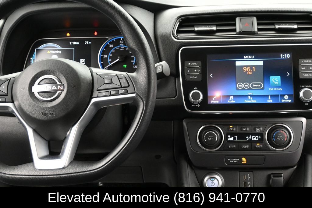 Used 2025 Nissan Leaf S FWD image 13