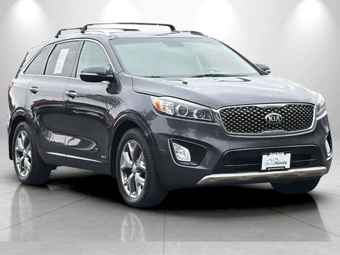 Used 2017 Kia Sorento SX AWD/4WD image 9