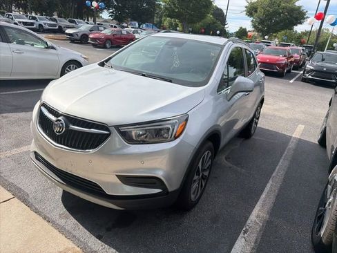 Used 2021 Buick Encore Preferred w/ Safety Package II AWD/4WD image 1