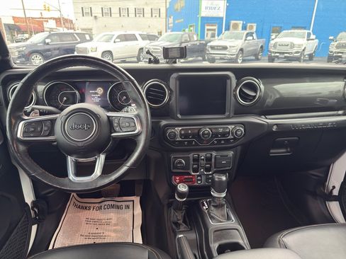 Used 2021 Jeep Wrangler Unlimited Rubicon image 8