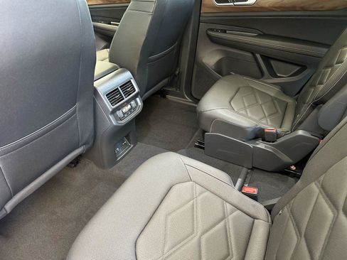 New 2026 Volkswagen Atlas SE AWD/4WD image 11