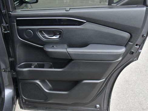 Used 2024 Honda Pilot EX-L image 47