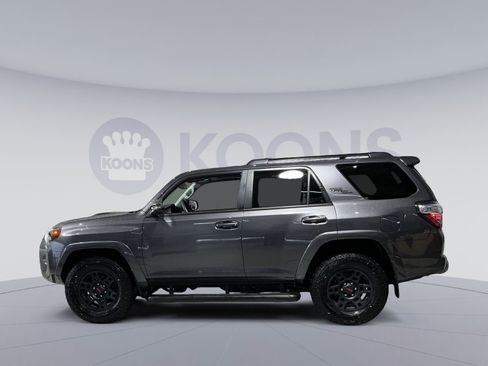 Used 2021 Toyota 4Runner TRD Off-Road Premium image 13