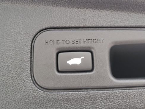 Used 2026 Acura MDX A-Spec image 11