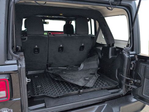 Used 2020 Jeep Wrangler Unlimited Rubicon image 11