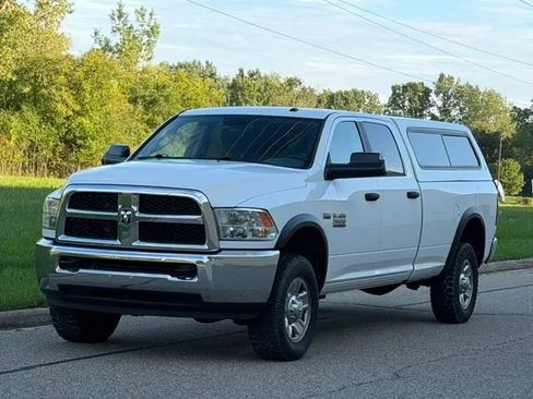 Used 2015 RAM 3500 SLT AWD/4WD image 7