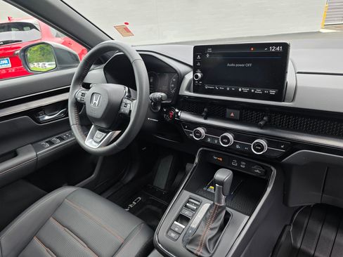Used 2023 Honda CR-V Sport Touring image 12