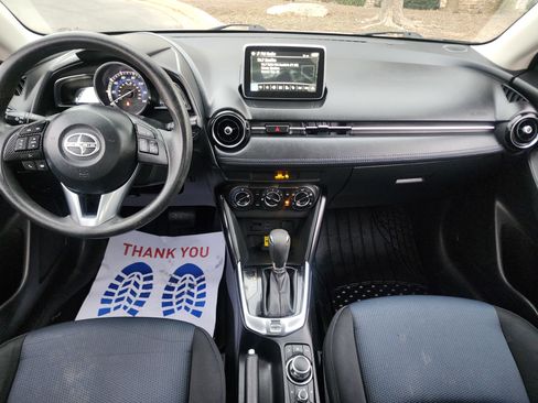 Used 2016 Scion iA image 28