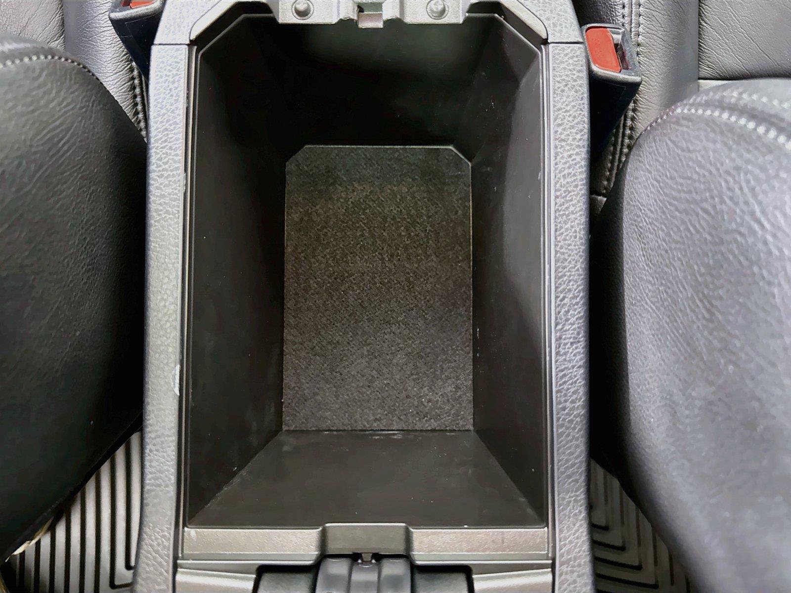 Used 2018 Toyota RAV4 XLE FWD image 31