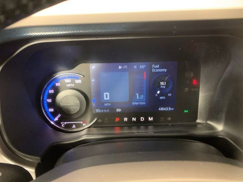 Certified 2021 Ford Bronco Outer Banks AWD/4WD image 16