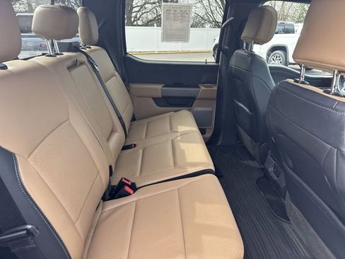 Used 2022 Ford F150 Lariat image 27