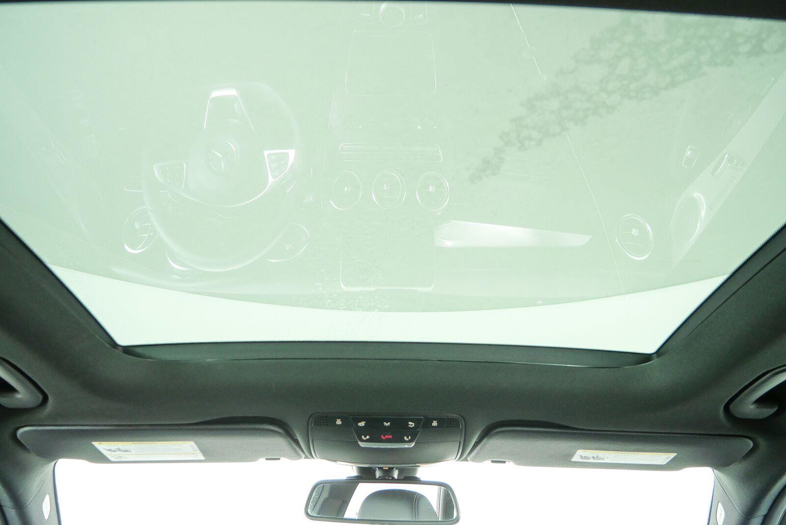 Used 2019 Mercedes-Benz GLC 300 image 21