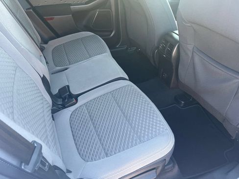 Used 2020 Ford Escape SE AWD/4WD image 15
