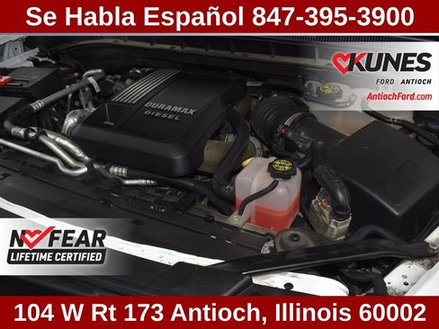 Used 2022 Chevrolet Tahoe LT w/ LT Signature Package AWD/4WD image 14