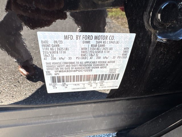 Used 2023 Ford Explorer XLT w/ Equipment Group 202A AWD/4WD image 29