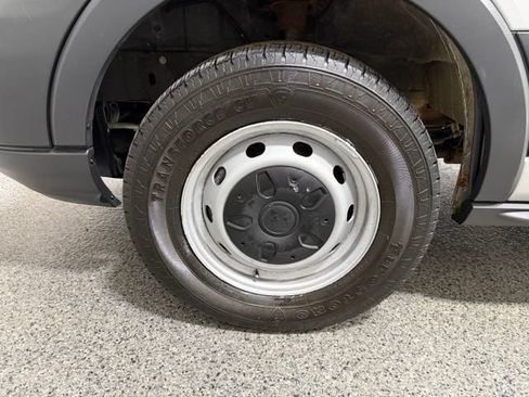 Used 2018 Ford Transit 350 XL RWD image 19