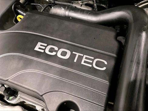 Used 2022 GMC Terrain SLT w/ Infotainment Package II image 35