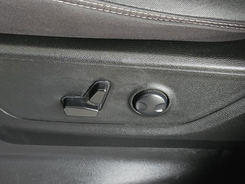 Used 2025 RAM 1500 Big Horn image 28