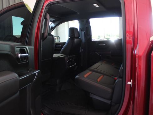 Used 2021 GMC Sierra 1500 AT4 w/ Off-Road Performance Package AWD/4WD image 28