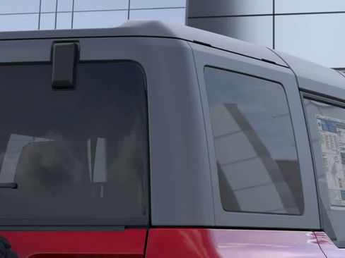New 2025 Ford Bronco 4-Door w/ Sasquatch Package image 25
