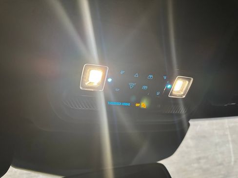 Used 2020 Ford Explorer Limited AWD/4WD image 14