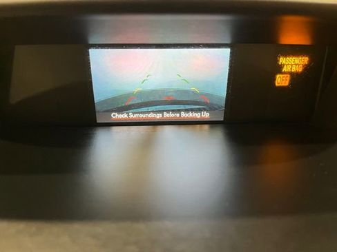 Used 2014 Subaru Forester 2.5i Premium w/ All-Weather Package AWD/4WD image 36