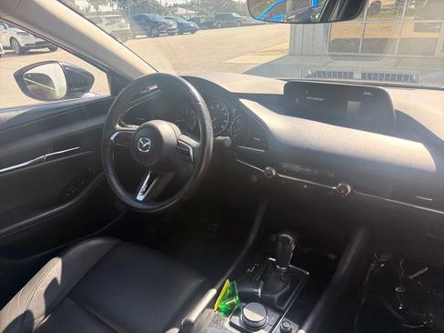 Used 2024 MAZDA MAZDA3 s FWD image 20