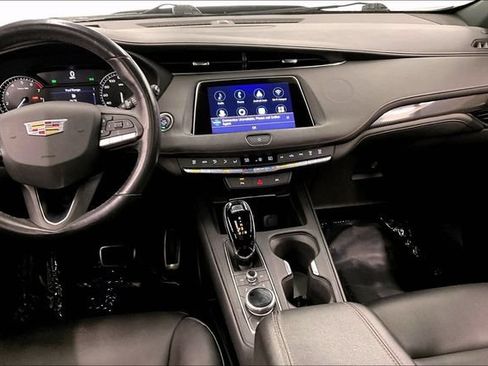 Used 2023 Cadillac XT4 Sport FWD image 7