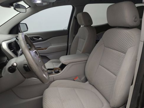 Used 2019 GMC Acadia SLE w/ Driver Alert Package I image 17