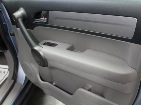Used 2011 Honda CR-V SE image 21