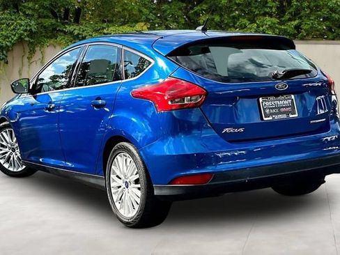 Used 2018 Ford Focus Titanium FWD image 4