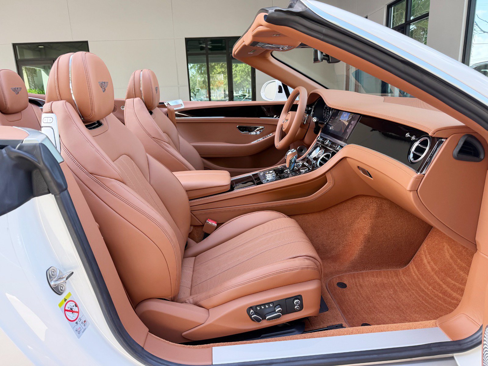 Used 2024 Bentley Continental GT V8 AWD/4WD image 35