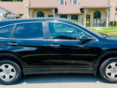 Used 2012 Honda CR-V LX image 2