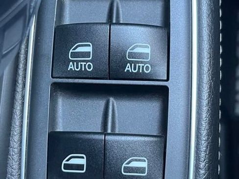 Used 2019 RAM 2500 Laramie AWD/4WD image 8
