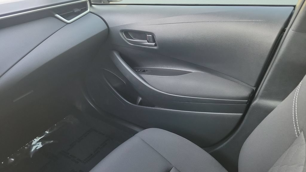 Certified 2026 Toyota Corolla LE FWD image 16