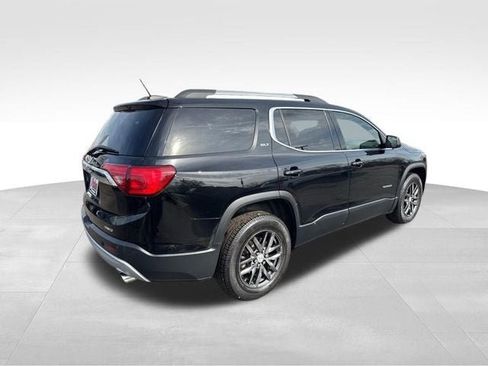 Used 2017 GMC Acadia SLT AWD/4WD image 4