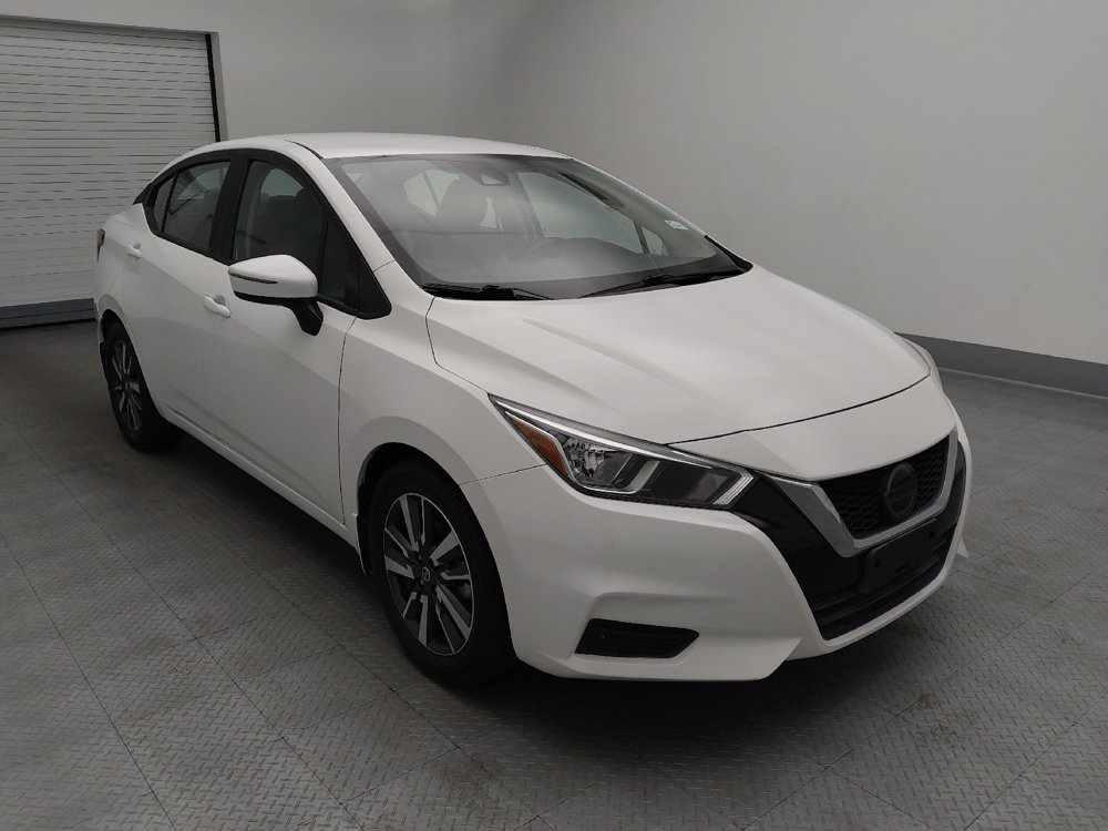 Used 2021 Nissan Versa SV FWD image 13