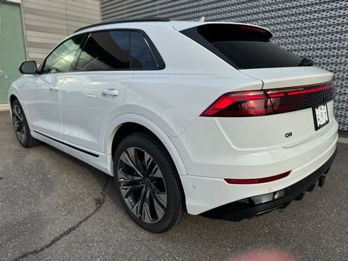 New 2026 Audi Q8 Premium Plus image 3
