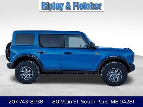 Used 2025 Ford Bronco Badlands AWD/4WD image 4