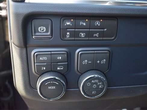 New 2026 Chevrolet Suburban RST w/ Comfort Package image 29